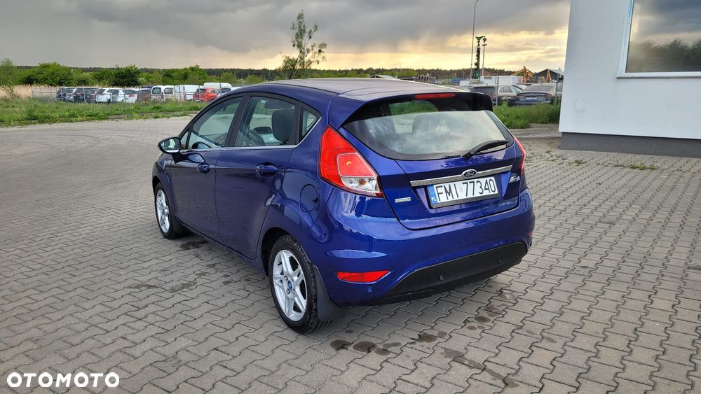 Ford Fiesta - 9
