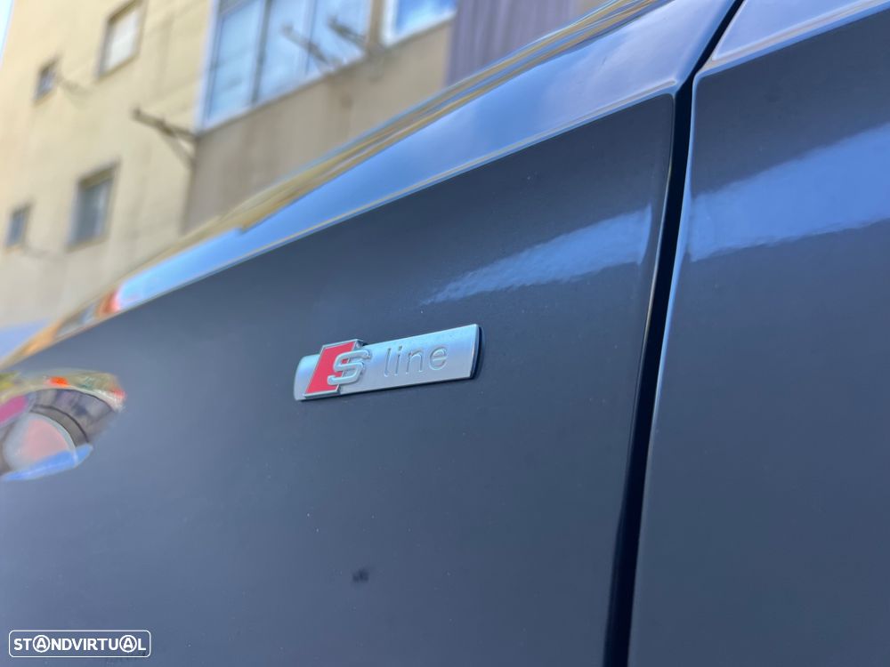 Audi A3 Sportback 2.0 TDI S-line S tronic 119g - 23