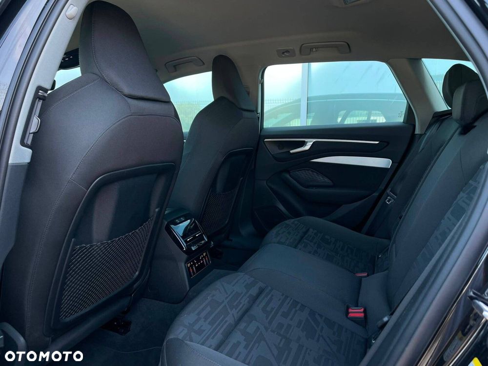 Audi A6 Avant - 12