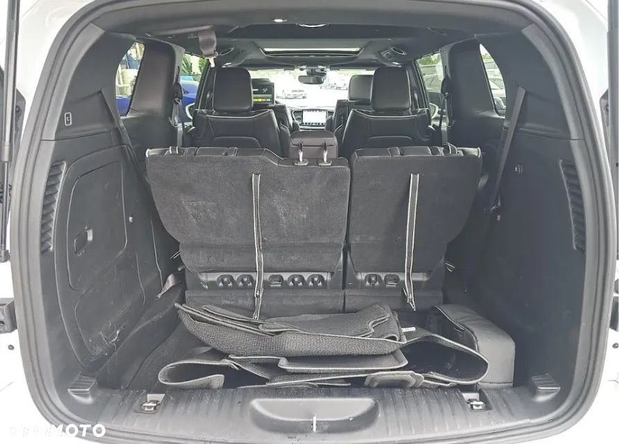 Chrysler Pacifica - 14
