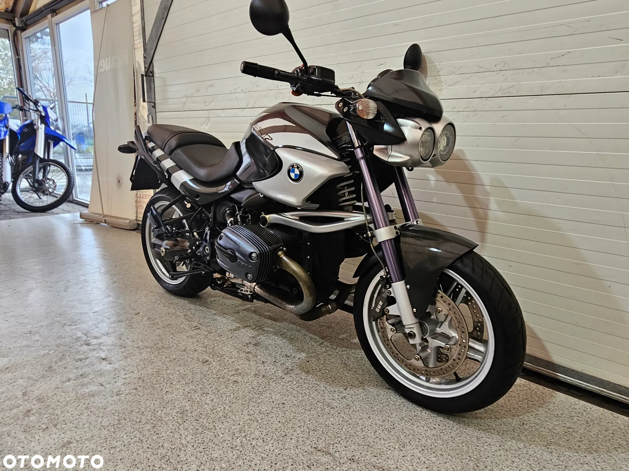 BMW R - 3