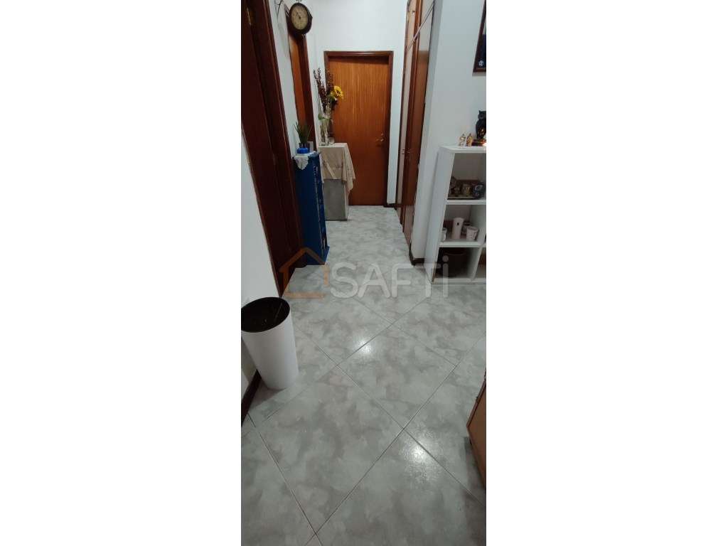 Apartamento T3 no centro de Valença - Grande imagem: 5/12