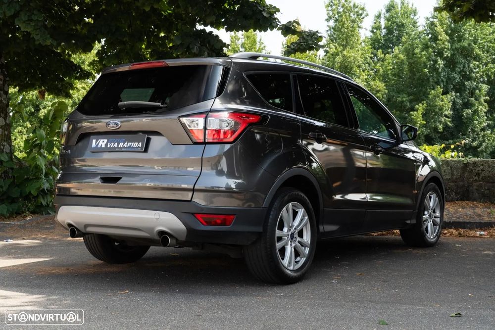 Ford Kuga 1.5 TDCi EcoBlue Titanium - 5