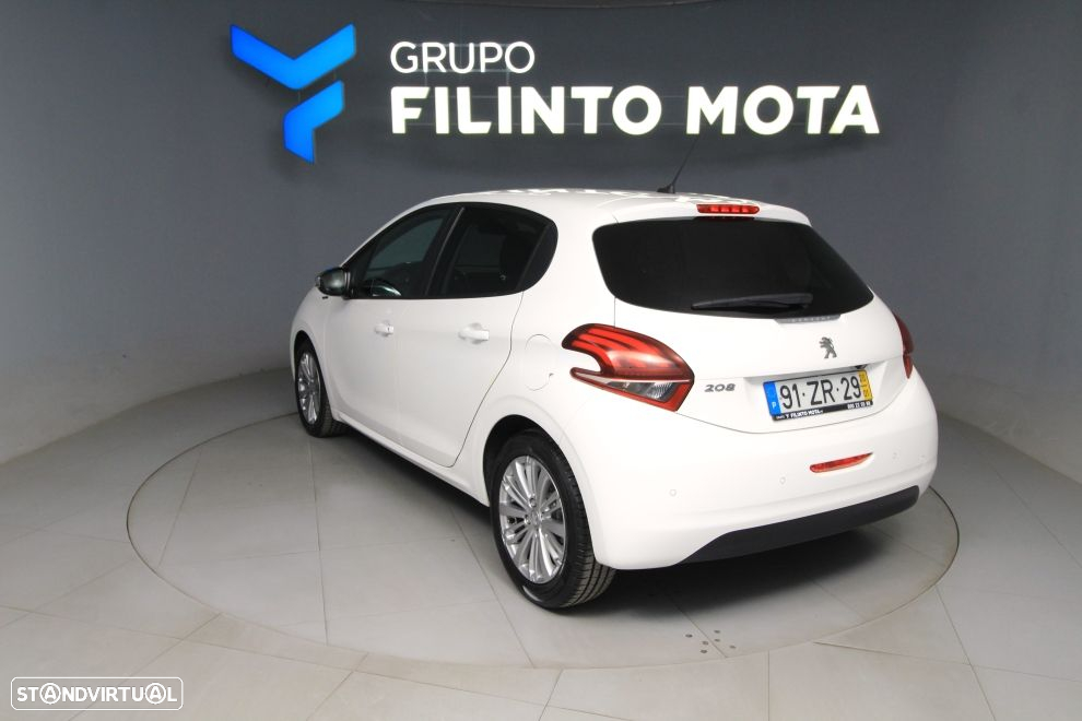 Peugeot 208 1.5 BlueHDi Signature - 4