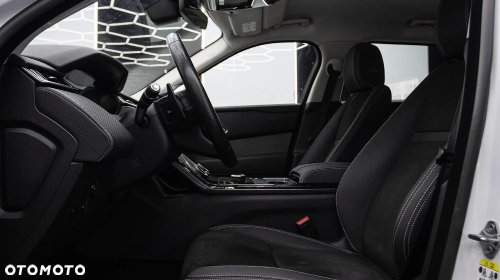 Land Rover Range Rover Velar 2.0 Si4 GPF - 16