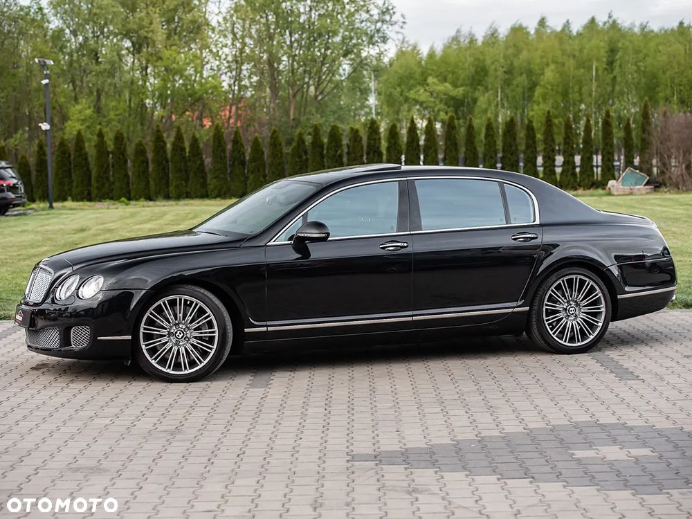 Bentley Flying Spur Mulliner - 13