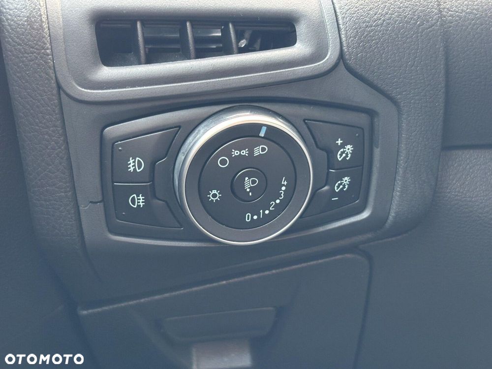 Ford Focus - 19