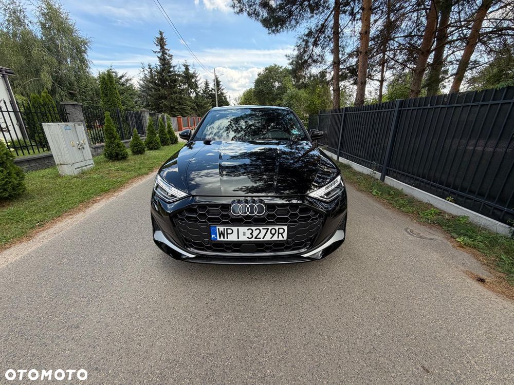 Audi A3 Limousine 35 TFSI S tronic - 1