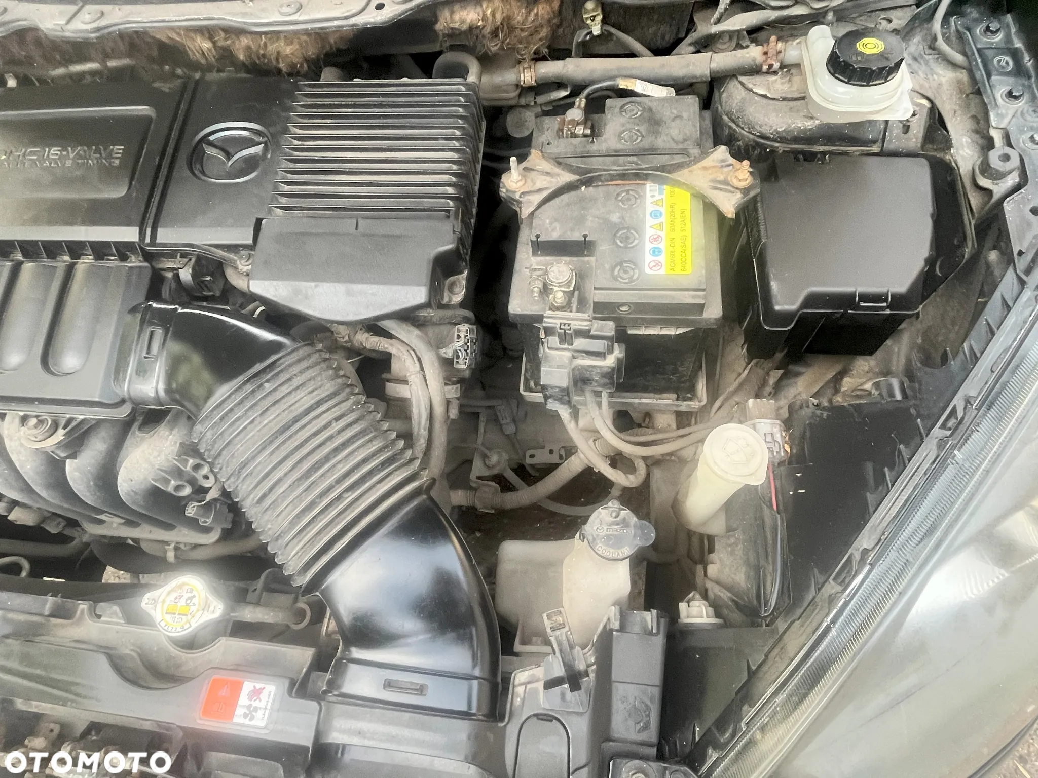 Mazda 2 - 13