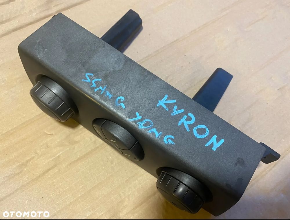 Przełączniki panel klimy klimatyzacji SsangYong Kyron 68700-0900X OE - 2