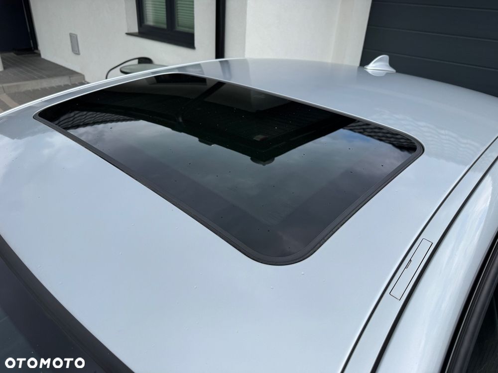 BMW Seria 3 318d M Sport EU6 - 29
