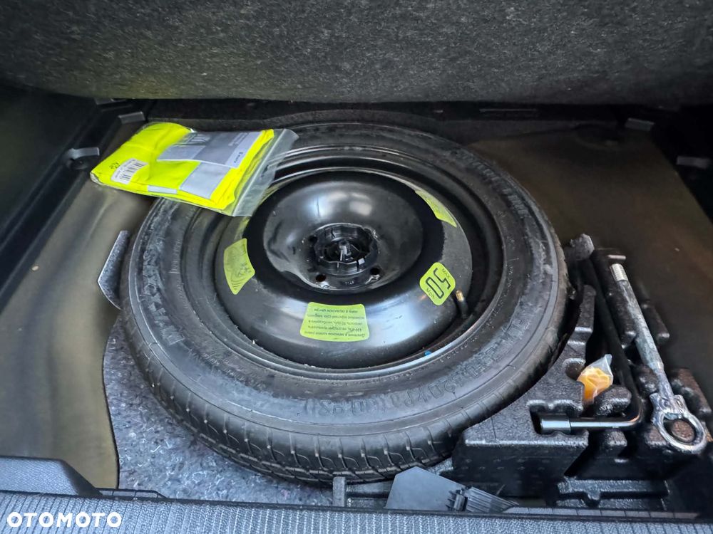 Peugeot 2008 1.5 BlueHDi Allure Pack S&S EAT8 - 30