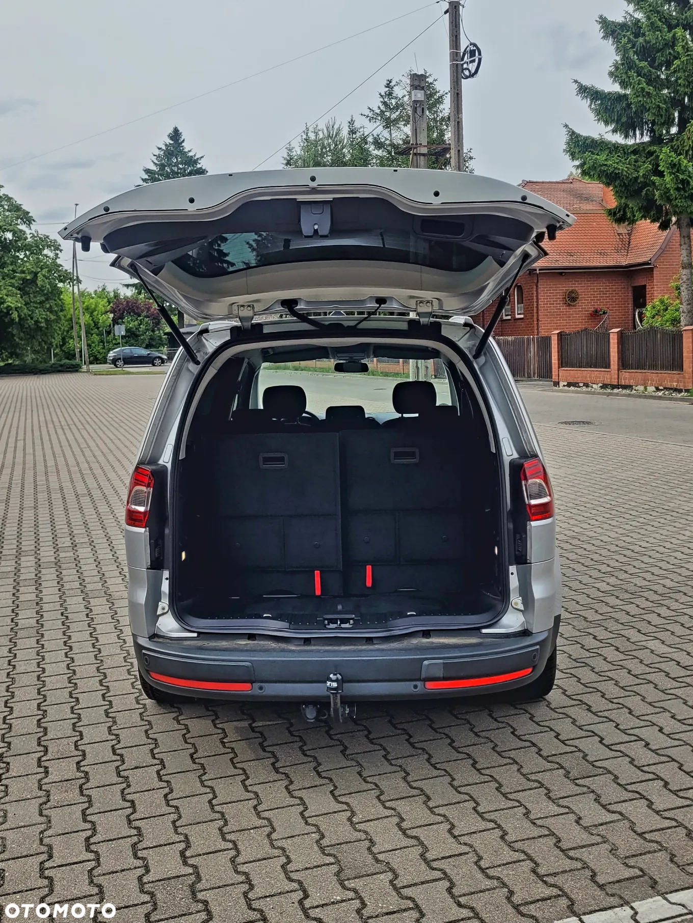 Ford Galaxy 2.0 TDCi Titanium - 13