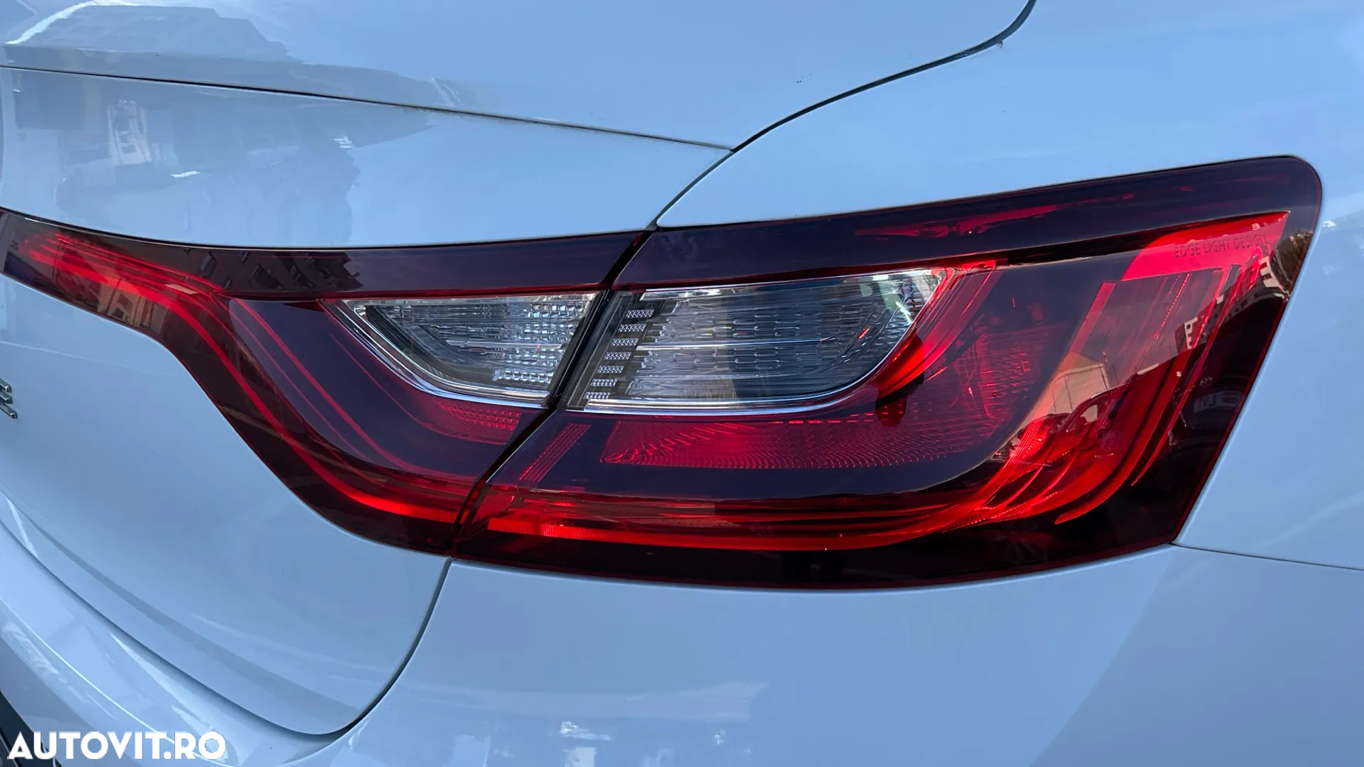 Renault Megane TCe EDC Zen - 27