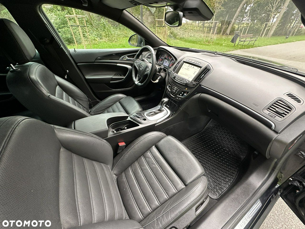 Opel Insignia - 29