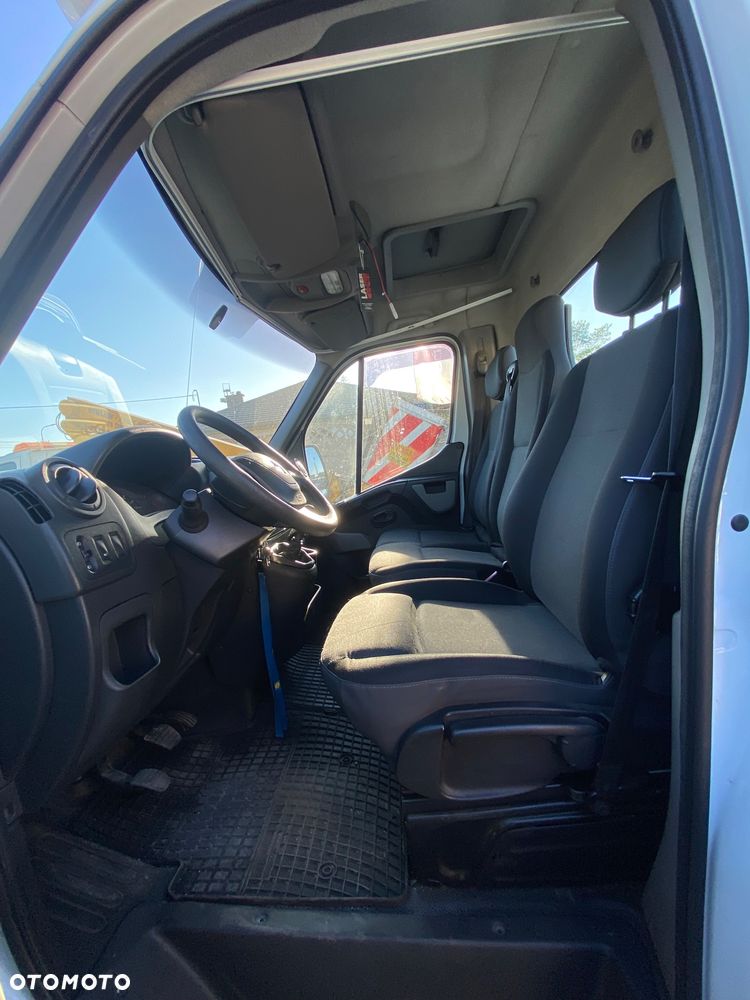 Renault Master - 13