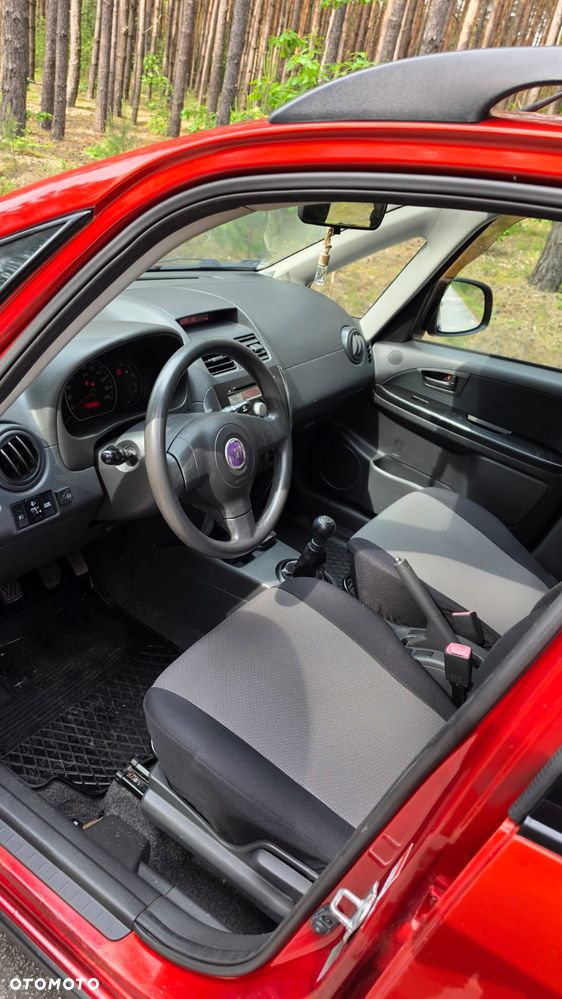 Fiat Sedici - 14