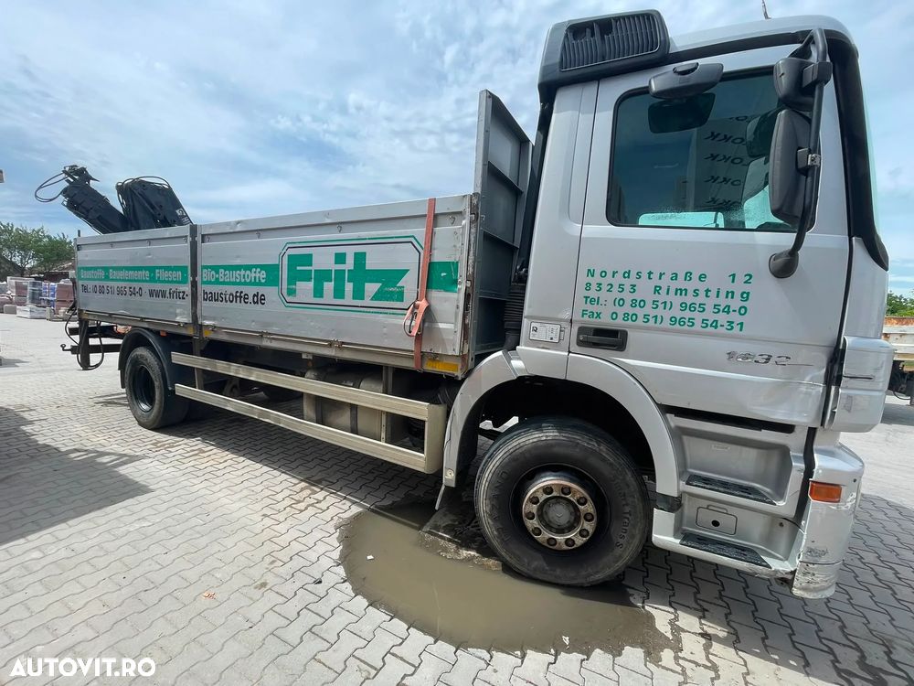 Mercedes-Benz actros - 3