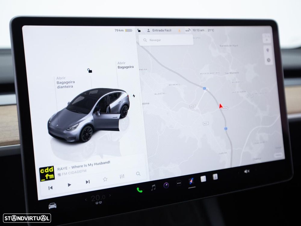 Tesla Model Y Long Range Dual Motor AWD - 29