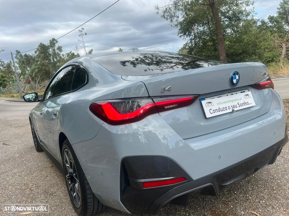 BMW i4 eDrive40 Edição Desportiva M - 59