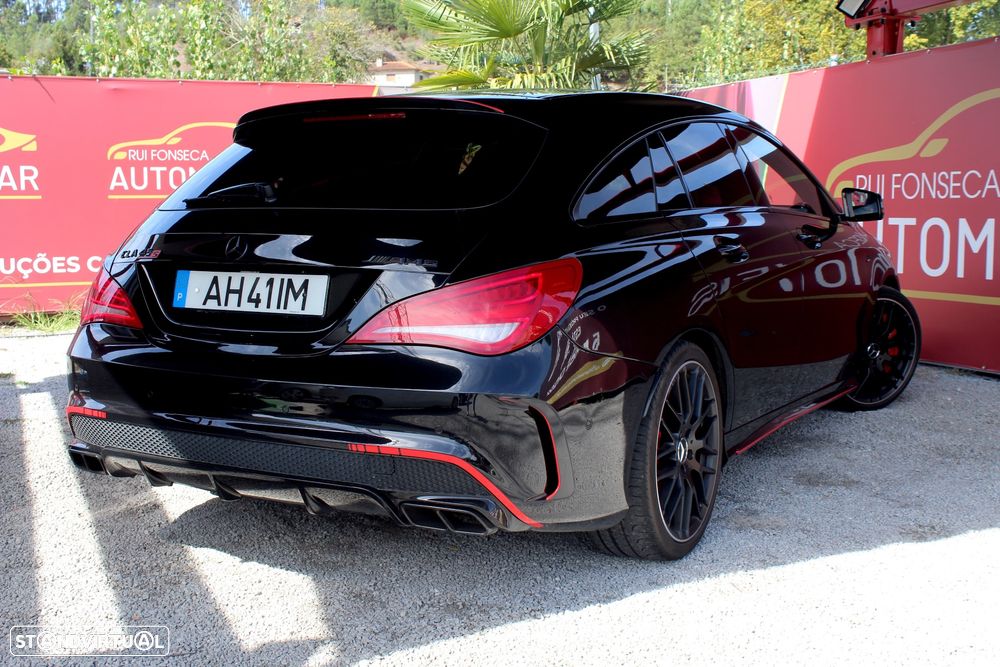 Mercedes-Benz CLA 45 AMG 4Matic 7G-DCT - 3