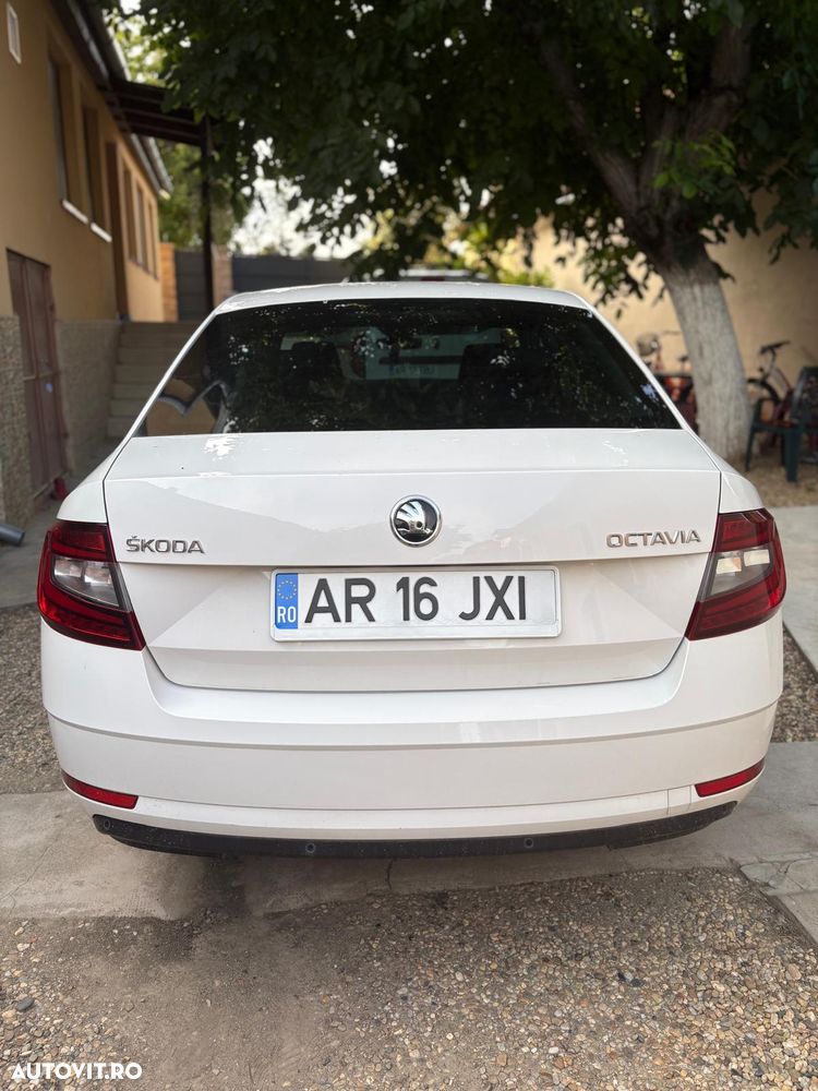 Skoda Octavia - 4