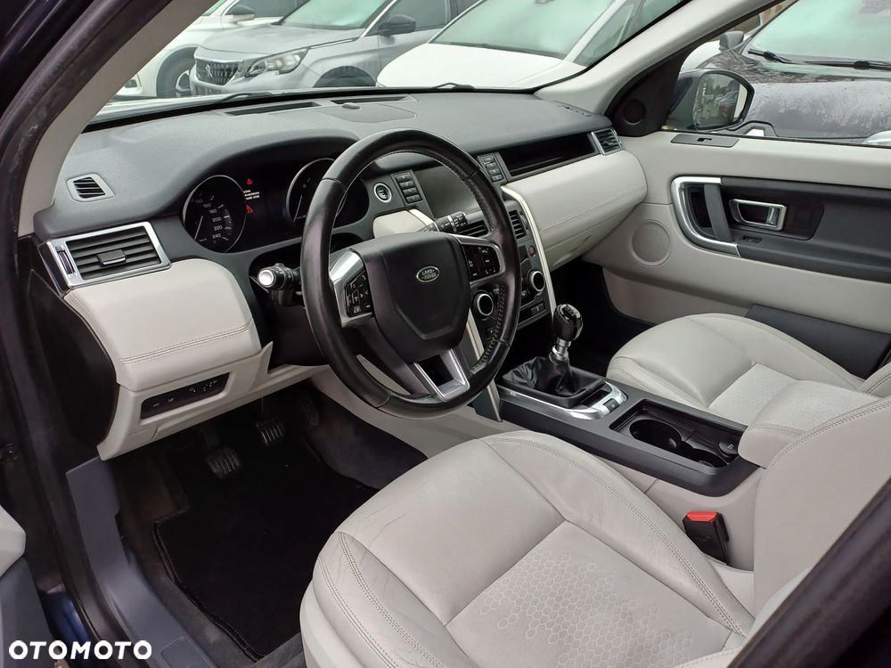 Land Rover Discovery Sport TD4 Pure - 14