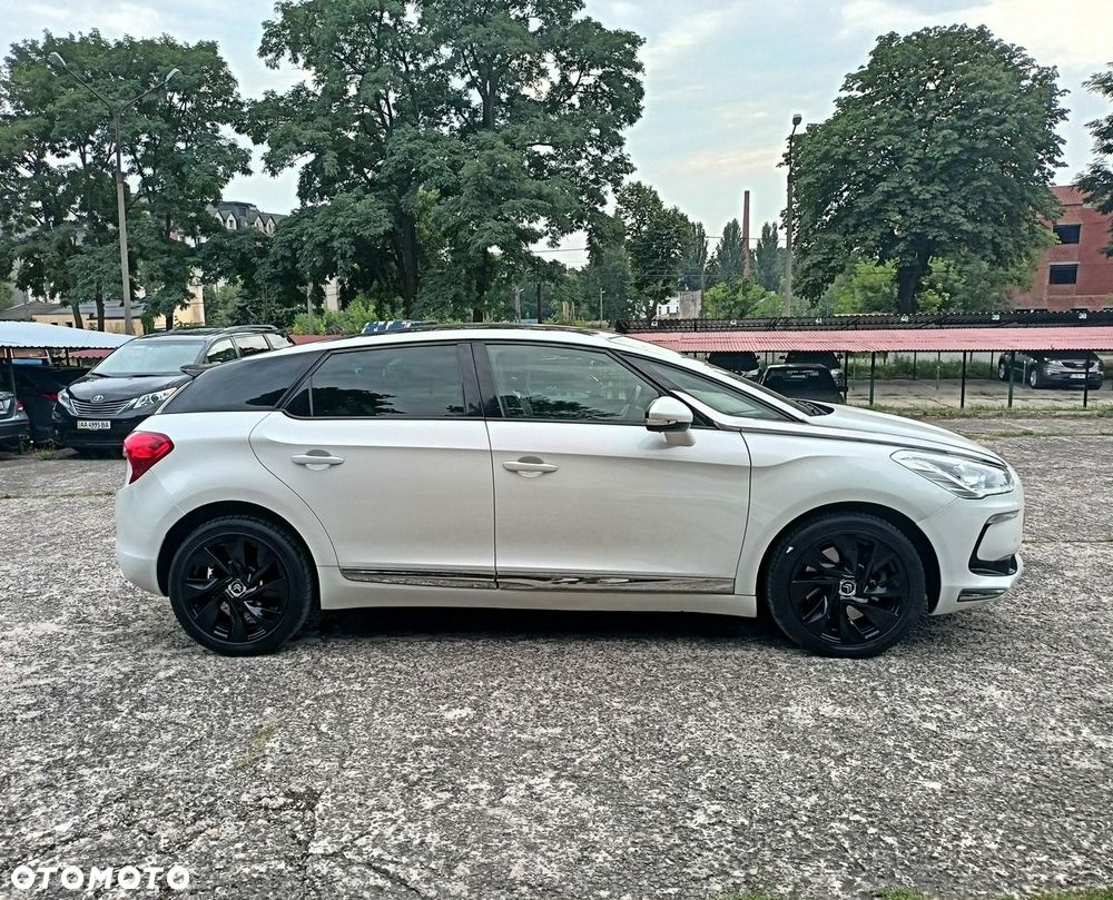 Citroën DS5 2.0 HDi Pure Pearl - 10