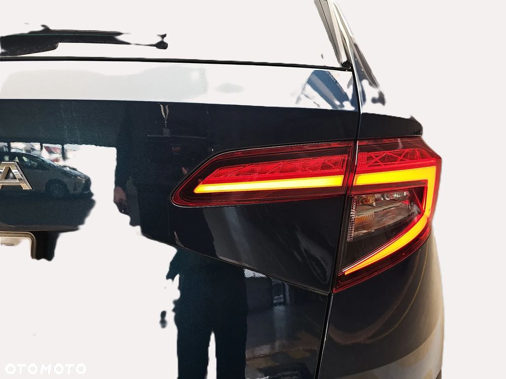 Skoda Octavia 1.5 TSI ACT Style DSG - 17