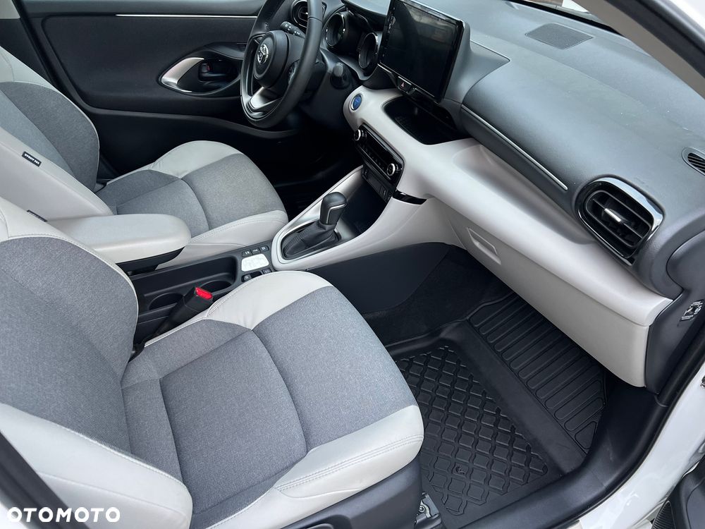 Toyota Yaris Hybrid 1.5 Active - 25