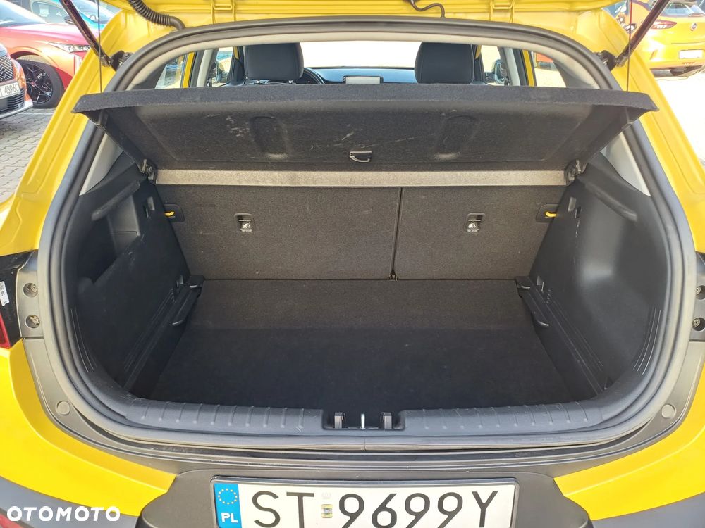 Kia Stonic 1.2 L - 12