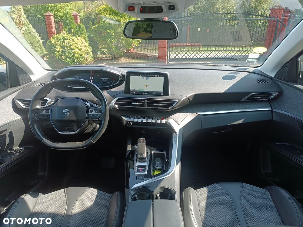 Peugeot 5008 1.6 BlueHDI Allure S&S EAT6