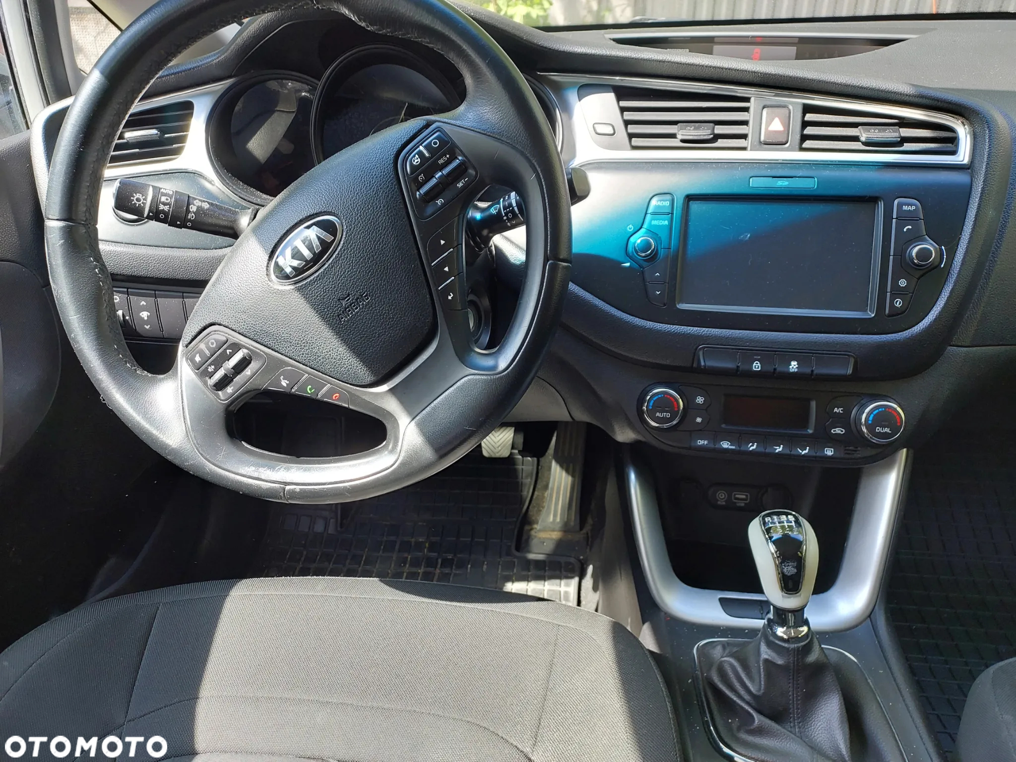 Kia Ceed Cee'd 1.6 CRDi M - 10