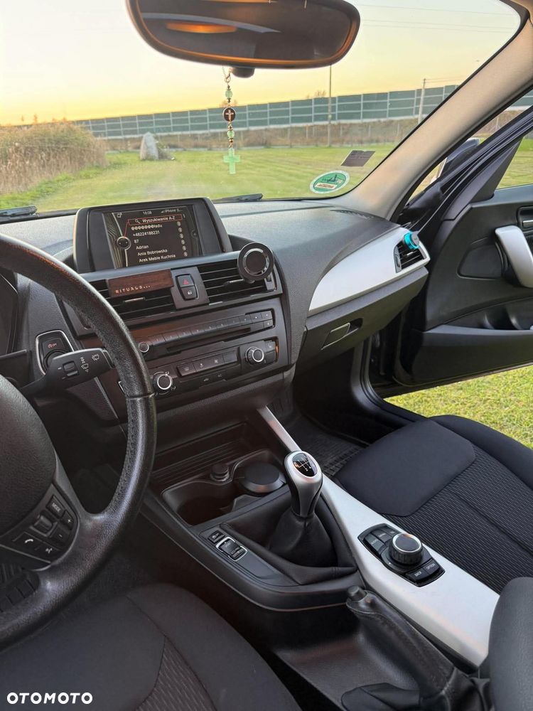 BMW Seria 1 - 11