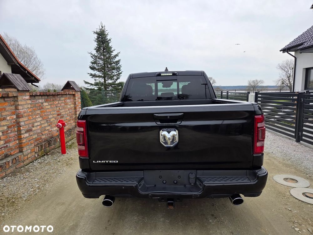 RAM 1500 Crew Cab Shortbed Limited - 14