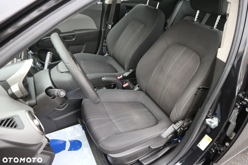 Chevrolet Aveo 1.2 LS+ - 26