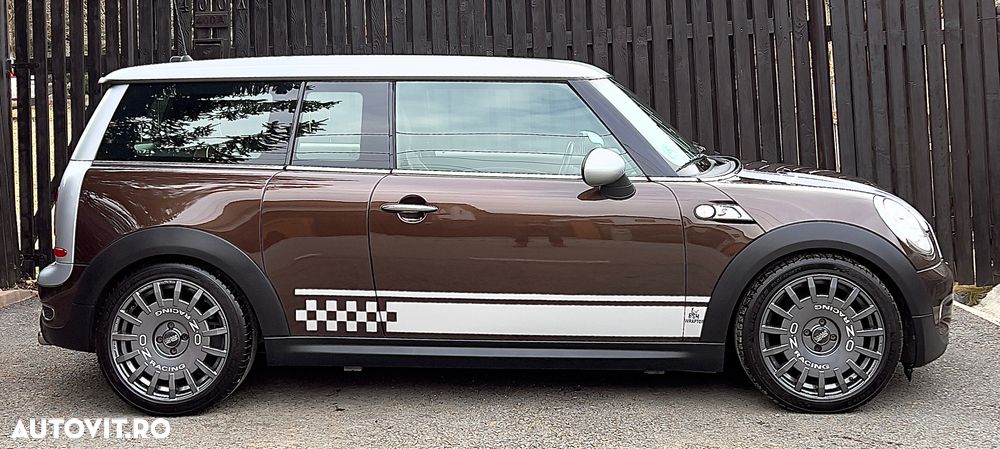 Mini Clubman - 12