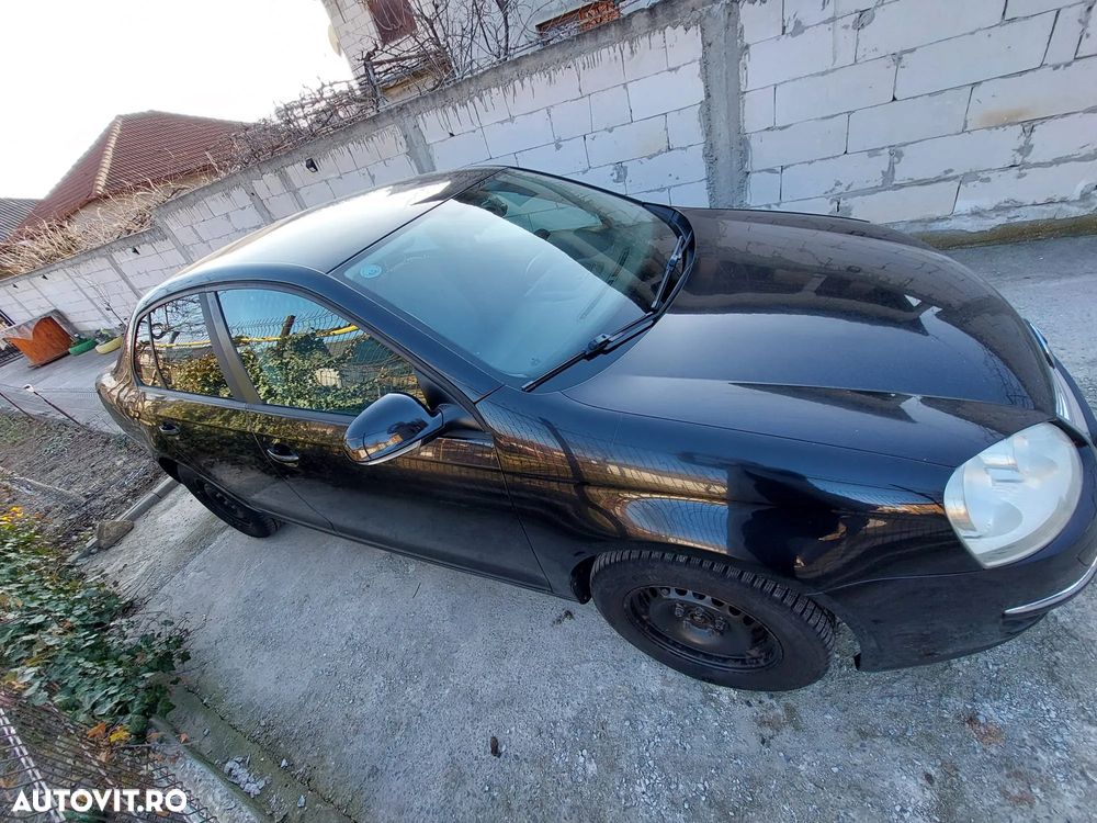 Volkswagen Jetta 1.9 TDI Comfortline - 6