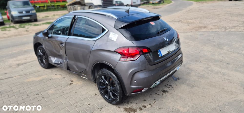 Citroën DS4 1.2 PureTech Be Chic S&S - 13