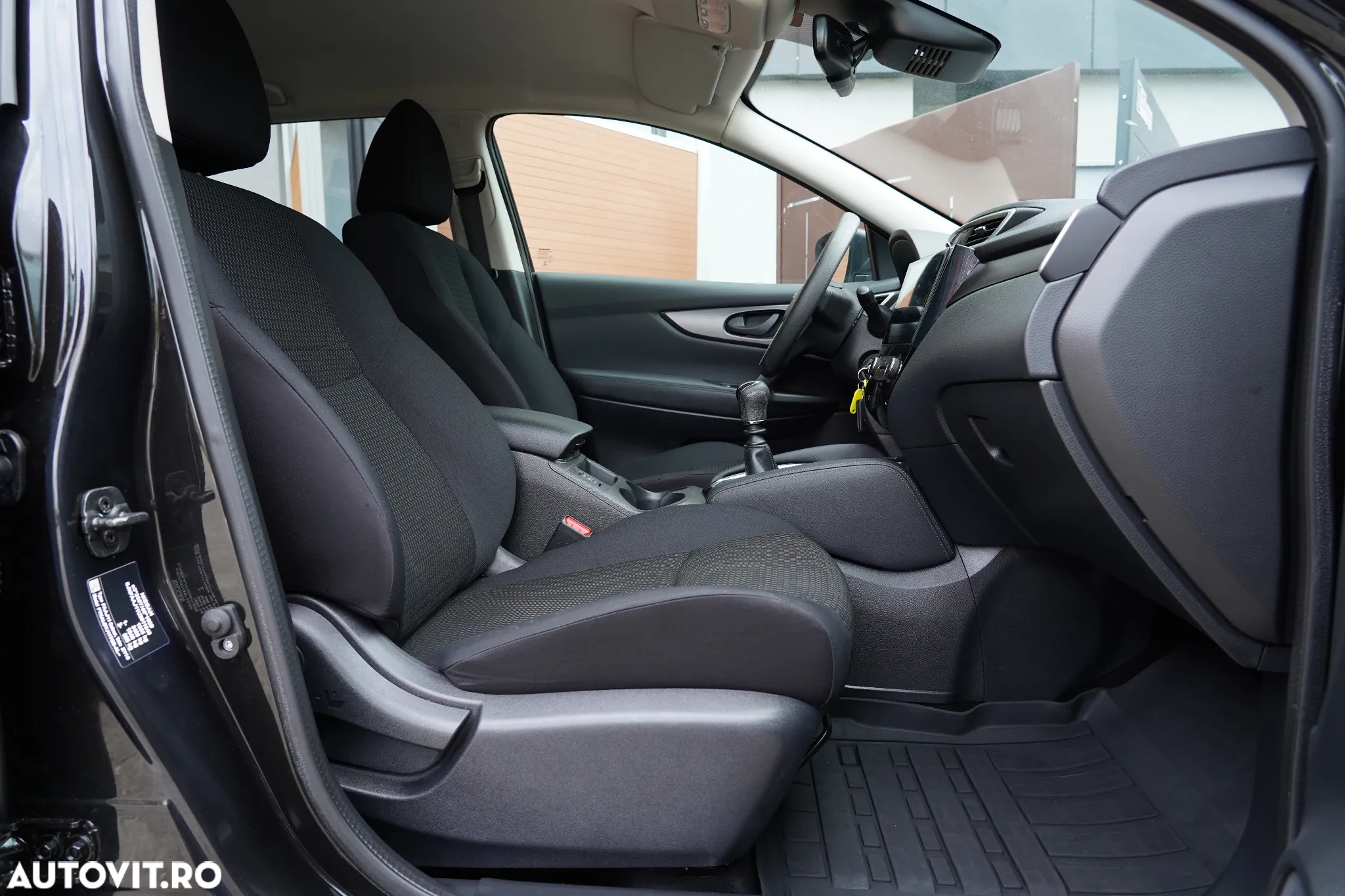 Nissan Qashqai 1.5 DCI N-CONNECTA - 8