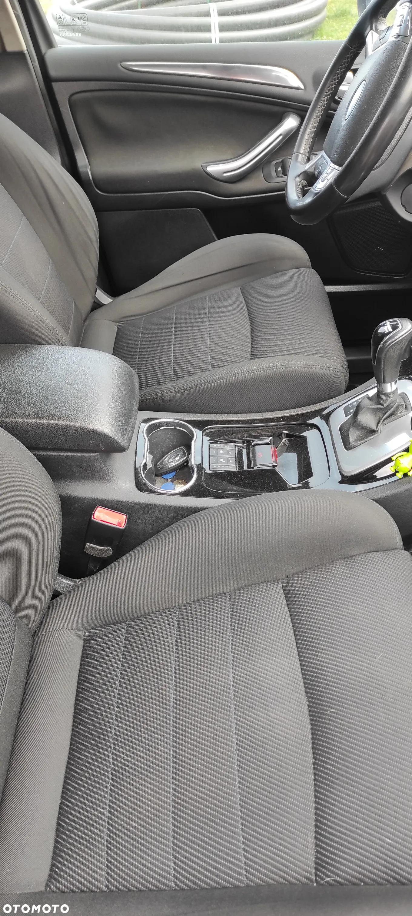 Ford S-Max 2.0 TDCi DPF Titanium - 11