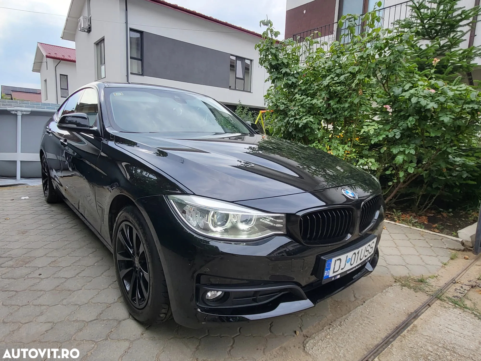 BMW Seria 3 320d Sport-Aut. Luxury Line - 3
