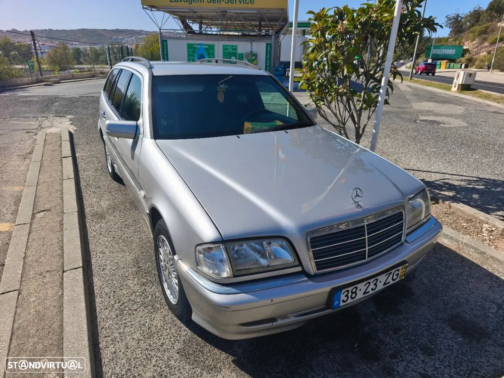 Mercedes-Benz C 220