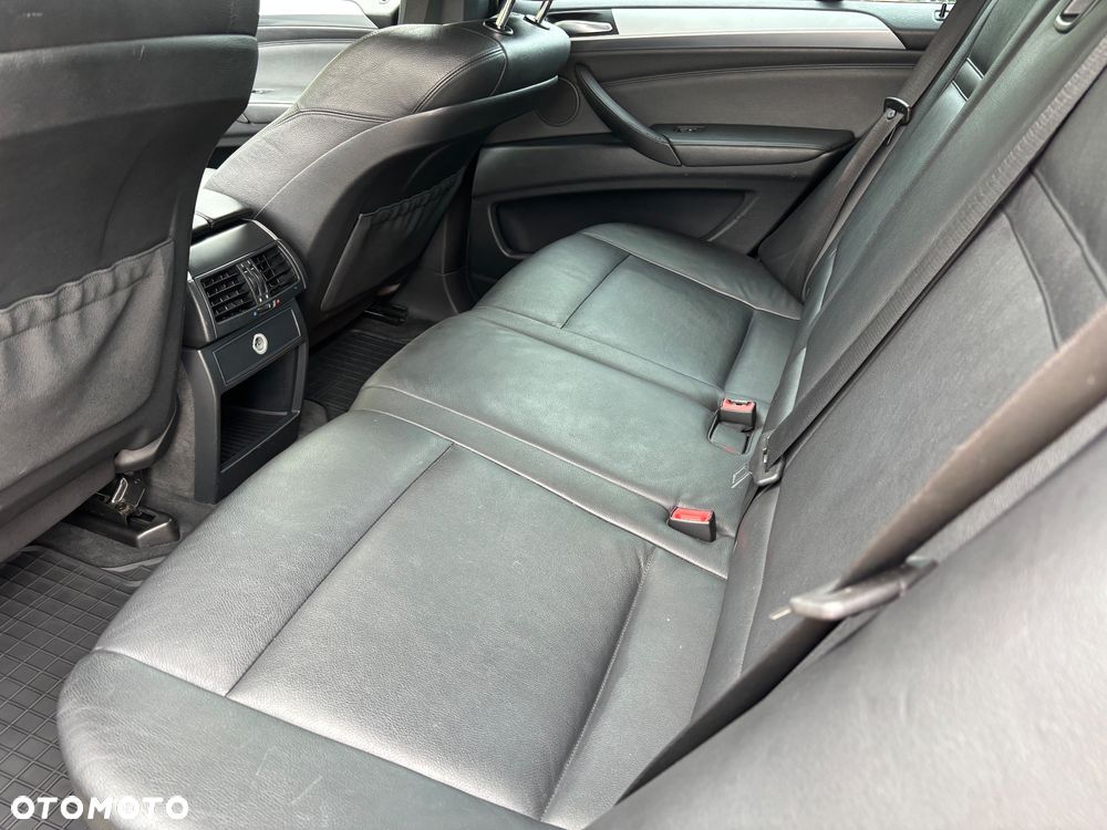 BMW X5 xDrive30d - 23