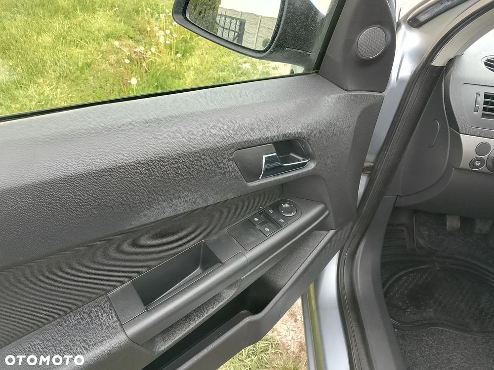 Opel Astra - 12