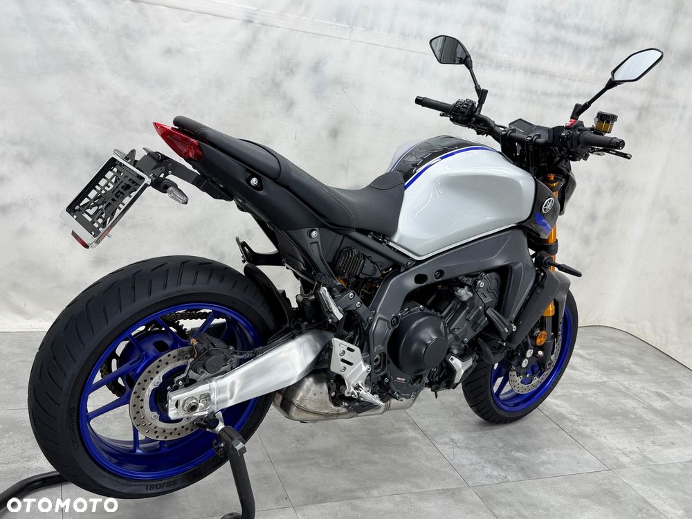 Yamaha MT - 21