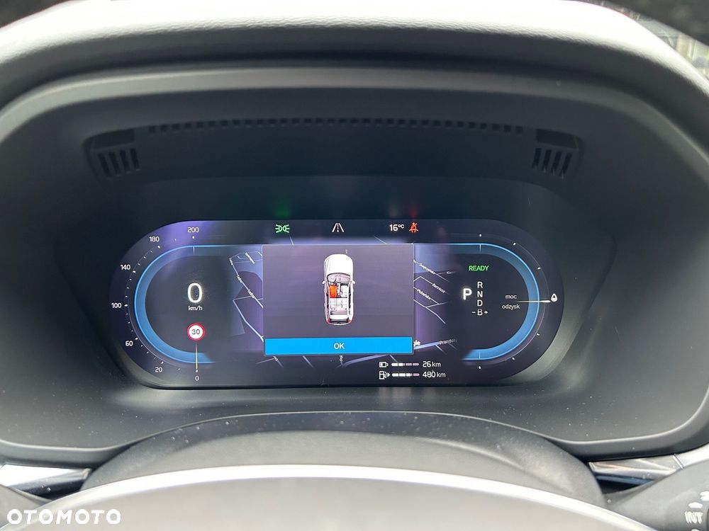 Volvo XC 60 T6 Plug-In Hybrid AWD Core - 8