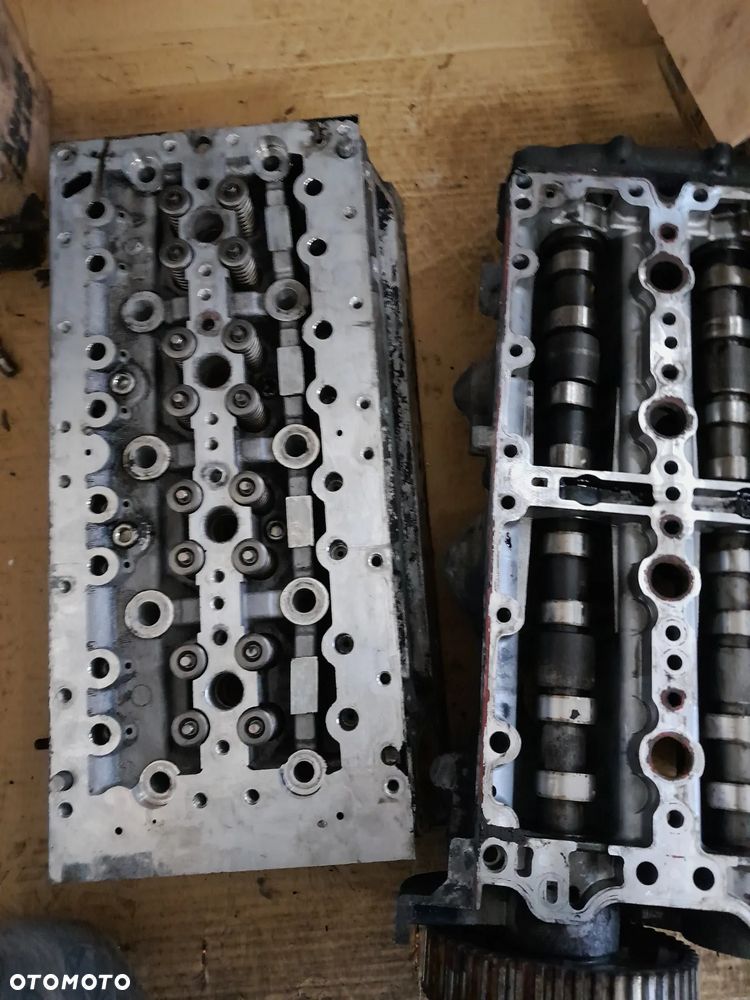 Głowica kompletna Peugeot Boxer 2.3 HDI E4 - 1