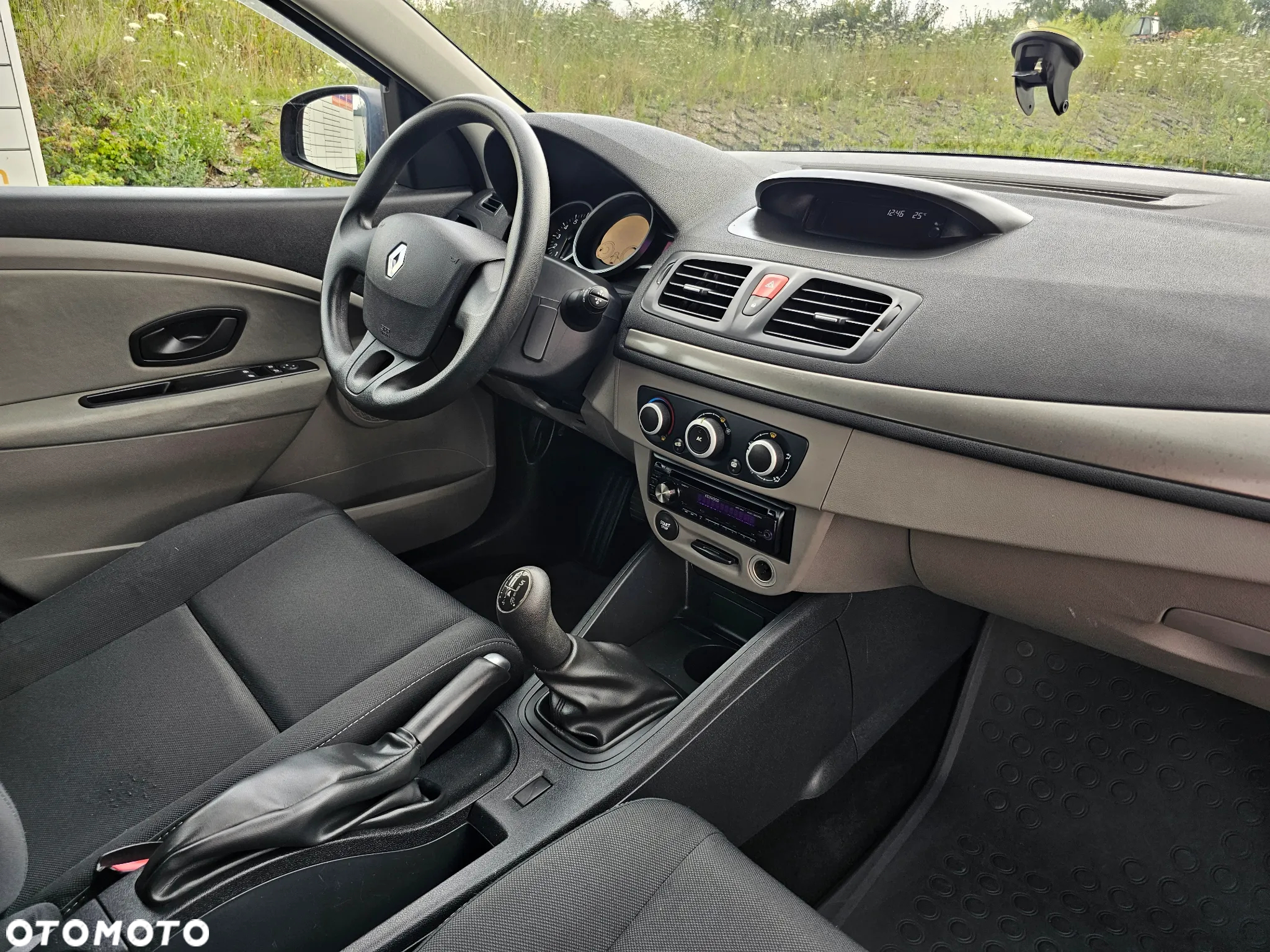 Renault Megane 1.6 16V Color Edition - 17