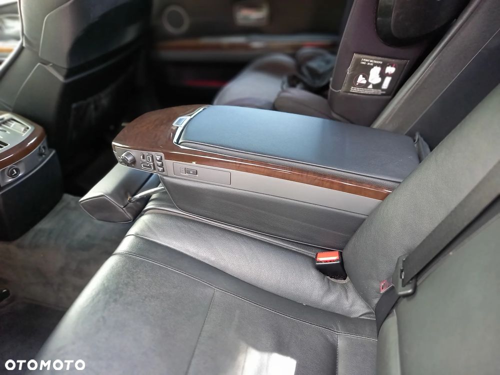 BMW Seria 7 730d L - 22